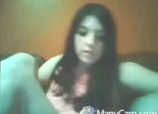 Big boobs babe wants fucking with a tiny dog